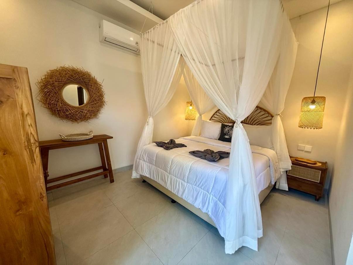 Nanee - - 5 Bedroom - 5 Bathroom