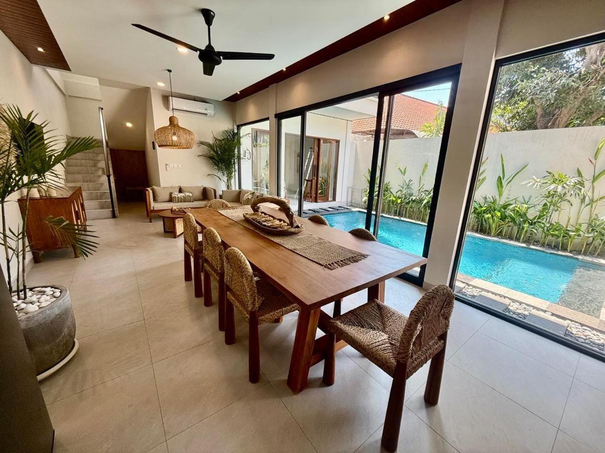 विला Nanee - - 5 Bedroom - 5 Bathroom Legian (Bali)